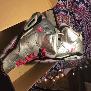 Air Jordan 6 Retro GG